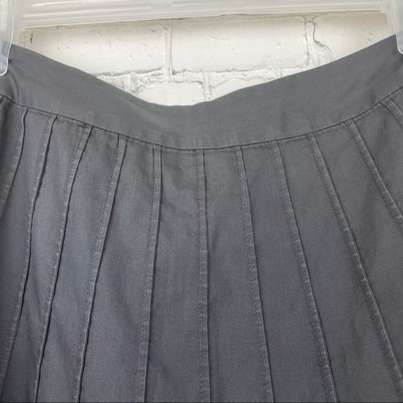 CLUB MONACO Pleated Pin Tuck Cotton Black Skirt 11140329 size 10 - Picture 3 of 6
